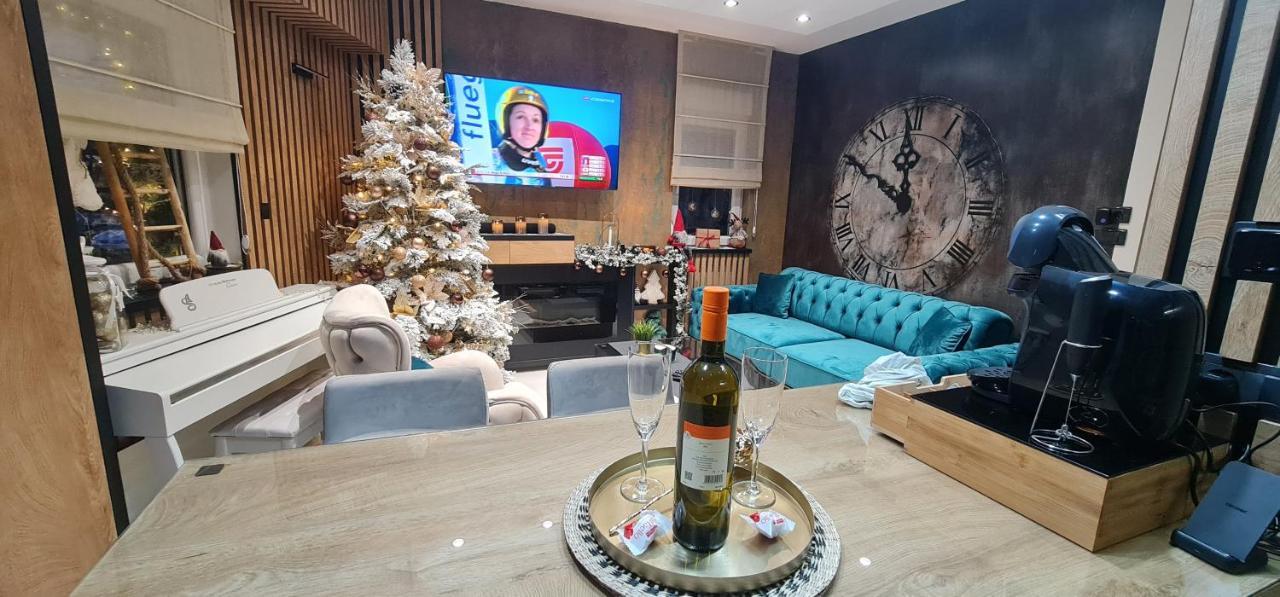 Design Apartment Platinium Spa Lux 5 Star "Havana" Completely Private Wellness & Spa Free Included Sauna & Jacuzzi & Salt Wall & Fire Place & 3D Ceilings & Business Wifi & Netflix & Keyless Code Entry & Full Smart App & Secure 2 Parking Place Cuprija Luaran gambar
