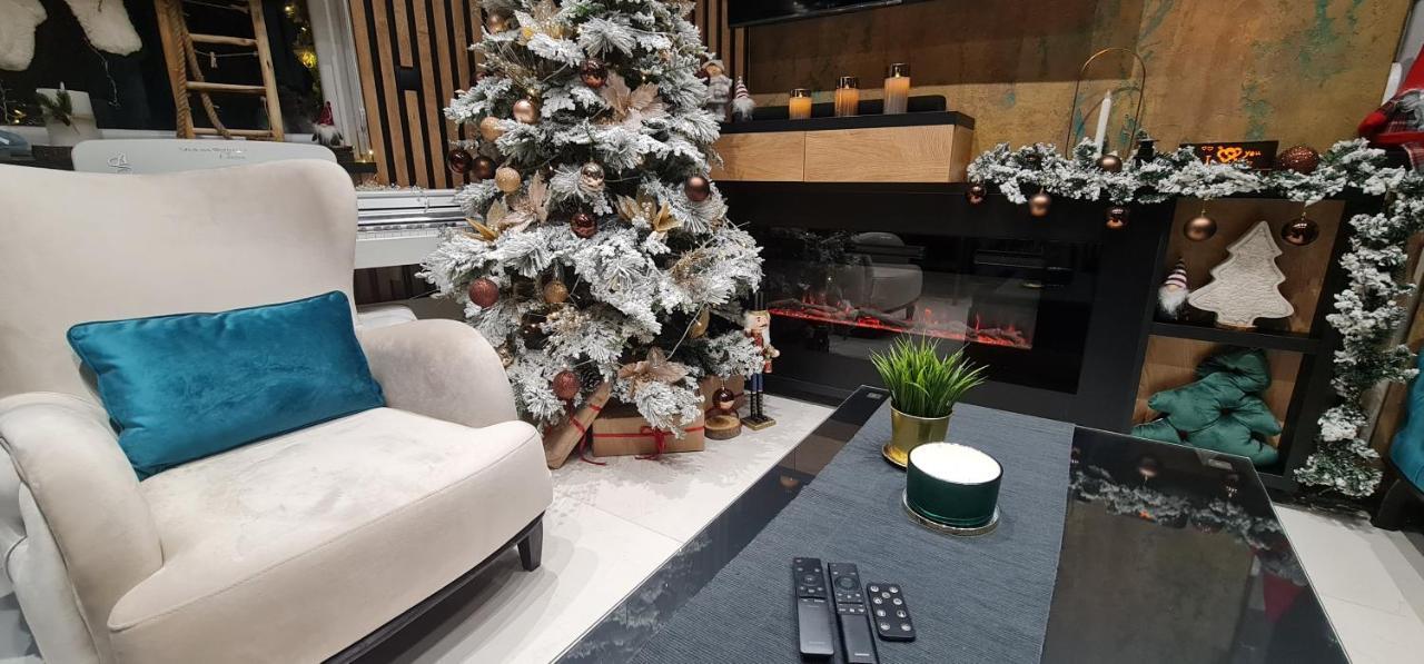 Design Apartment Platinium Spa Lux 5 Star "Havana" Completely Private Wellness & Spa Free Included Sauna & Jacuzzi & Salt Wall & Fire Place & 3D Ceilings & Business Wifi & Netflix & Keyless Code Entry & Full Smart App & Secure 2 Parking Place Cuprija Luaran gambar