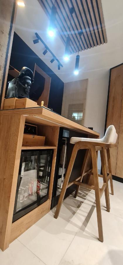 Design Apartment Platinium Spa Lux 5 Star "Havana" Completely Private Wellness & Spa Free Included Sauna & Jacuzzi & Salt Wall & Fire Place & 3D Ceilings & Business Wifi & Netflix & Keyless Code Entry & Full Smart App & Secure 2 Parking Place Cuprija Luaran gambar